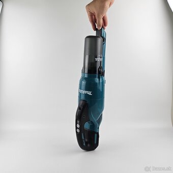 Aku vysávač MAKITA - 2