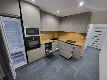 3 izbový byt s balkónom na L. Okánika po kompletnej prerábke - 2