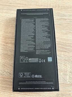 Samsung Galaxy Z Flip6 – úplne nový – osobný odber - 2