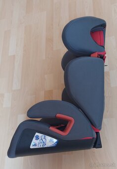 Autosedačka CHICCO Artsana Universal 15-36 kg - 2