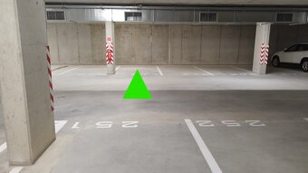 Prenájom garážové parkovacie státie Rínok Rača - 2