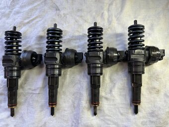 038130073BA Vstrekovac 1,9tdi/96kw - 2