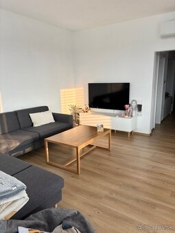 Na prenájom veľký 2 izbový byt, novostavba, Nové Zámky - 2