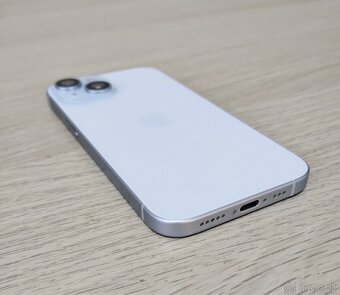 Apple iPhone 15 - 2