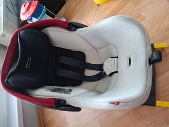 Vajíčko Peg perego + isofix (základňa) Fiat kolekcia - 2