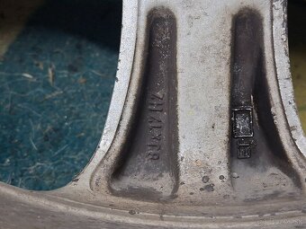 5x100 r17 elektrony - 2
