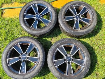 Predám elektróny značky Carmani 205/55 R16 - 2