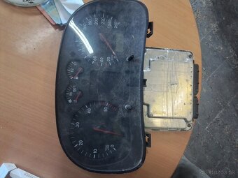 VW GOLF IV 1.9 TDI PD 74 KW ATD SET šTARTU  038 906 019 DF - 2