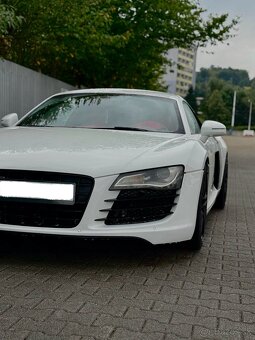 Audi R8 - 2