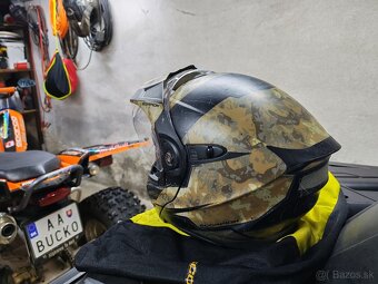 Použité prilby - 2
