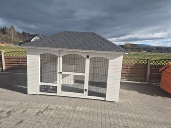 Koterec pre psa s búdou - 2