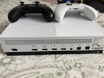 predám Xbox ONE 1TB - 2