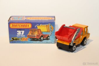 Matchbox SF Skip truck - 2