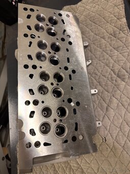 Predam hlavu na Amarok Crafter 2.0tdi bitdi - 2