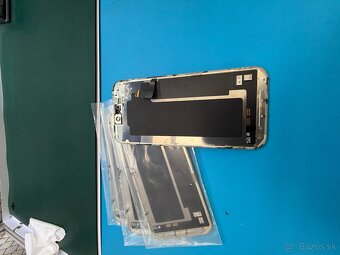 iPhone 17 pro max original displej - 2