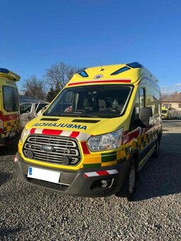 Ford Transit 4x4 sanitka - 2