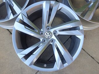 5x112 R19 VW Tiguan Skoda Kodiaq orig.aludisky - 2
