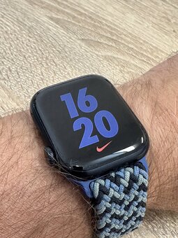 Apple Watch series 7 - 2