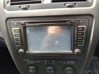 predam radio, autoradio, škoda octavia 2 , octavia II - 2