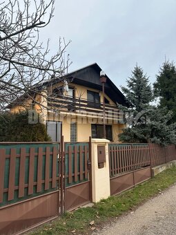"ZNÍŽENÁ CENA" Rekreačný dom s veľkým pozemkom na predaj - 2