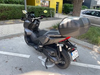 Honda ADV 350 - 2