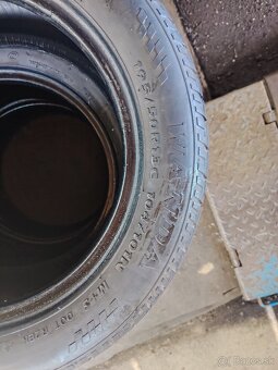 Predám Pneu 195/50R13C Letné - 2
