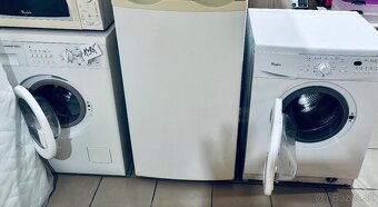 Whirlpool. Chladnička s mrazničkou - 2