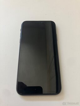 iPhone 11 black 64gb - 2