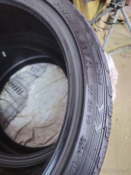 Zimne pneu 245/35 r19 XL - 2