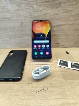 Samsung Galaxy A50 dual SIM - 128GB/4GB RAM - super stav a v - 2