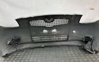 Toyota Yaris II 2 2006-2009 predný nárazník - 2