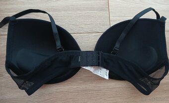 Cierna push up podprsenka - 2