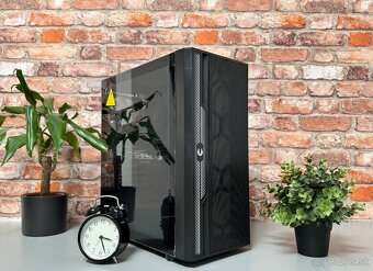Ryzen 5 1600 AF\16GB\RX 5700\SSD\620W Zdroj - 2