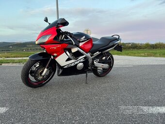 Predam Honda CBR 600 F4i - 2