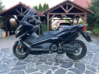 Yamaha TMAX 530 - 100% stav, 11.000km - 2