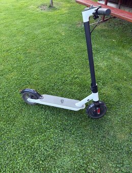 Elektrická kolobežka Spokey - 2