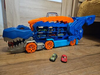 T rex transportér hot wheels - 2