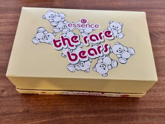Essence Rare Bears -Lesk na pery BLIND BOX - 2