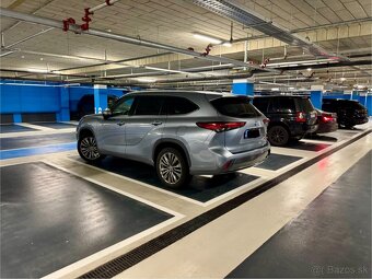 Toyota Highlander Dynamic 2022 hybrid 182kw - 2