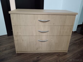 Komoda - 2