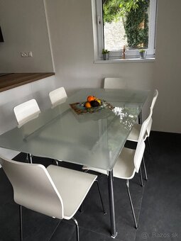 Skleneny stol - 2