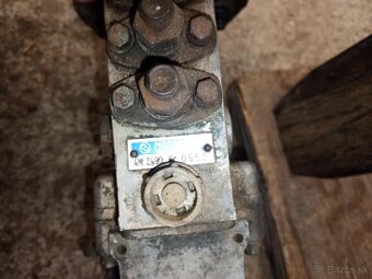 Vstrekovacie čerpadlo Avia - 2