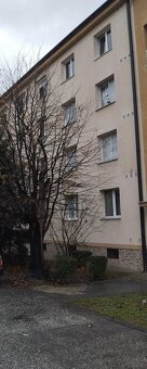 Predaj trojizbového bytu dražbou v Bratislave-Ružinove - 2
