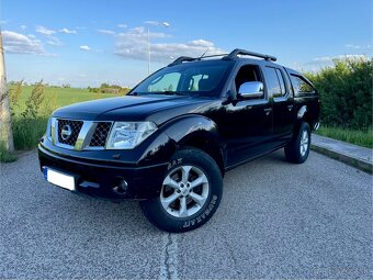 NISSAN NAVARA 2.5 dCi - 2
