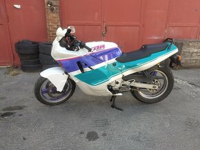 Honda CBR 600F PC23, 1989, Benetton Colours. - 2