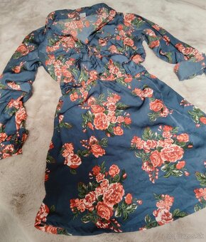 Krásne košeľové H&M šaty - 2