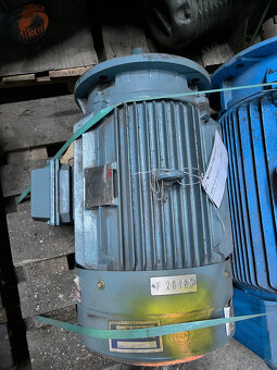 elektromotor 22 kw - 2