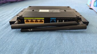 Router - 2