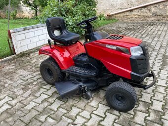 Trávny traktor Mountfield - 2