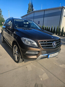 Mercedes-Benz ML 350 BLUETEC 4 MATIC - 2